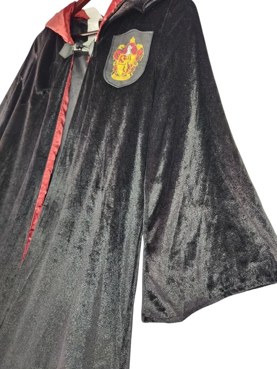 Harry Potter Velvet Gryffindor Robe Kids Size Med 7-8 Cosplay Halloween Wizard - Picture 8 of 11